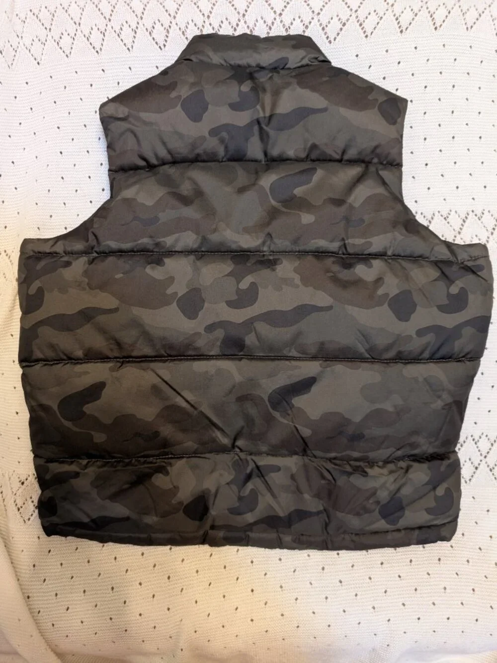 Old Navy Camo Vest size small 6/7